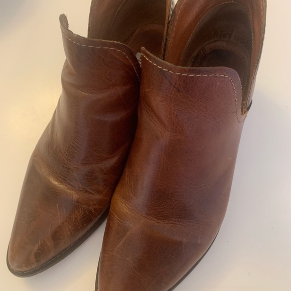 Steve Madden Brown Leather Ankle Boots - Picture 3 of 4